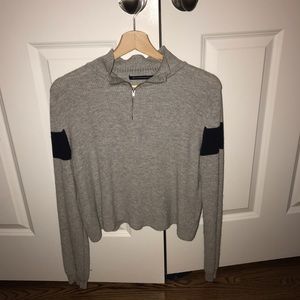 Brandy Melville Gray and Blue casey sweater